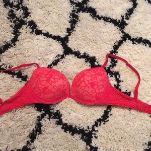 Sexy little things VS push up bra